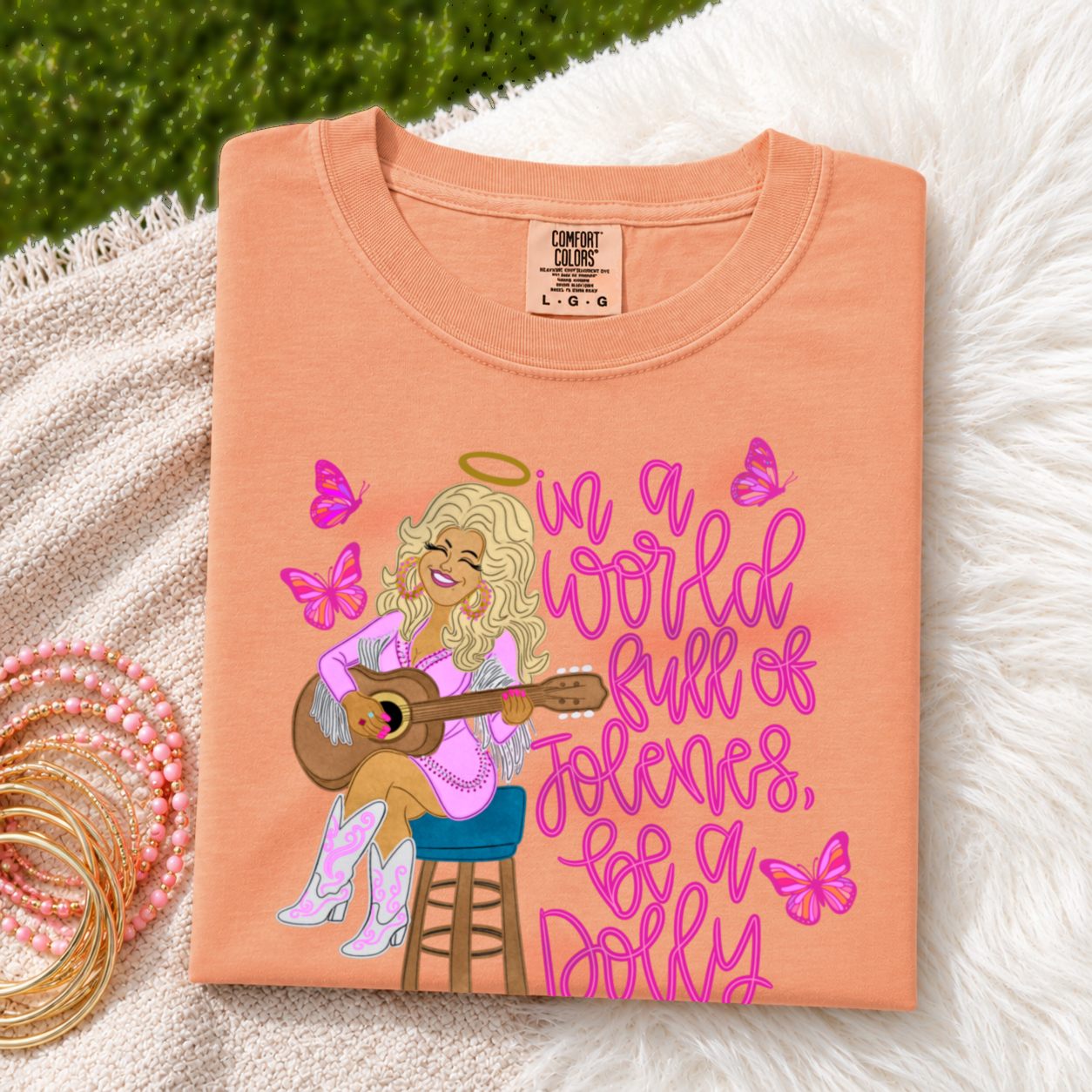 Dolly design pink and white writing both included